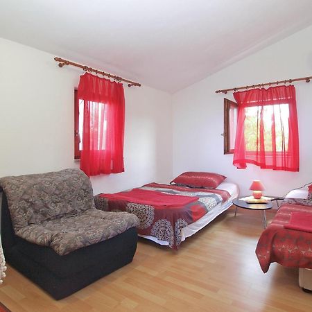 Apartments Milan 1665 Перой Екстериор снимка