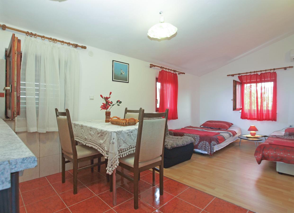 Apartments Milan 1665 Перой Екстериор снимка