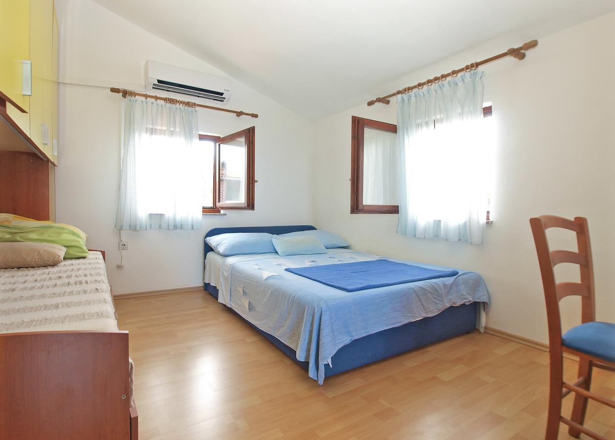 Apartments Milan 1665 Перой Екстериор снимка