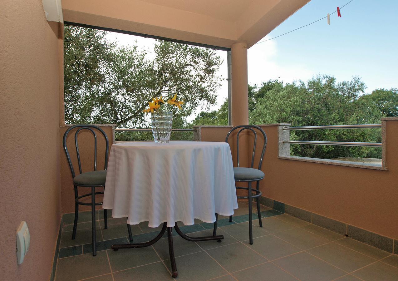 Apartments Milan 1665 Перой Екстериор снимка