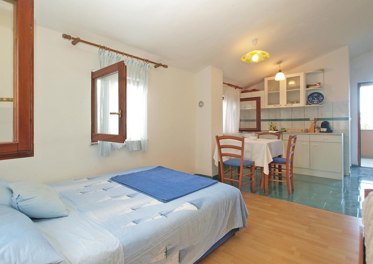Apartments Milan 1665 Перой Екстериор снимка