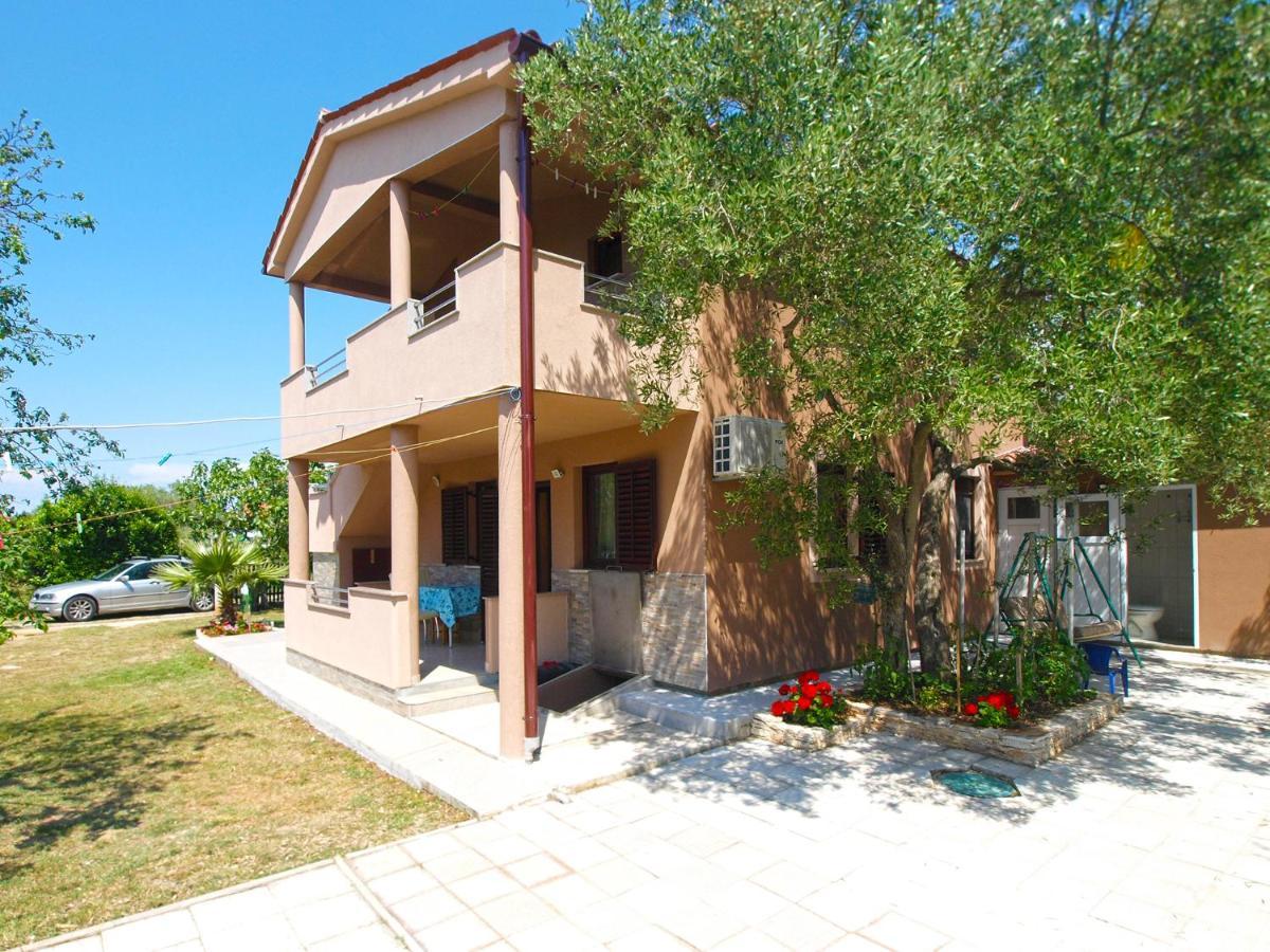 Apartments Milan 1665 Перой Екстериор снимка